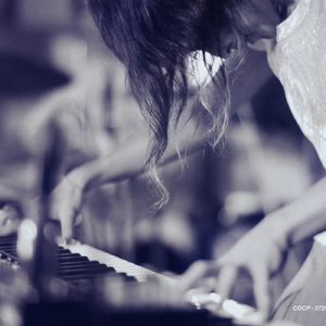 父女孽缘1-100集免费
