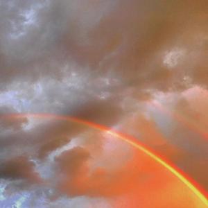 男人扒开女人的腿猛进吃瓜
